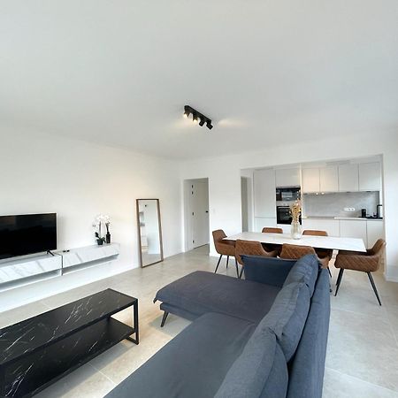Luxury 3 Bedroom Apartment On The Top Floor With Panoramic View Ostenda Esterno foto