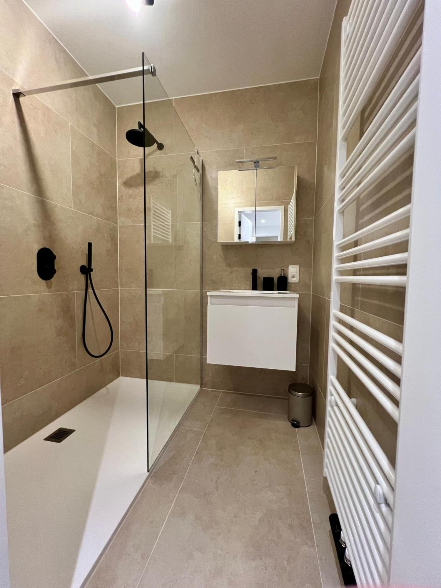 Luxury 3 Bedroom Apartment On The Top Floor With Panoramic View Ostenda Esterno foto
